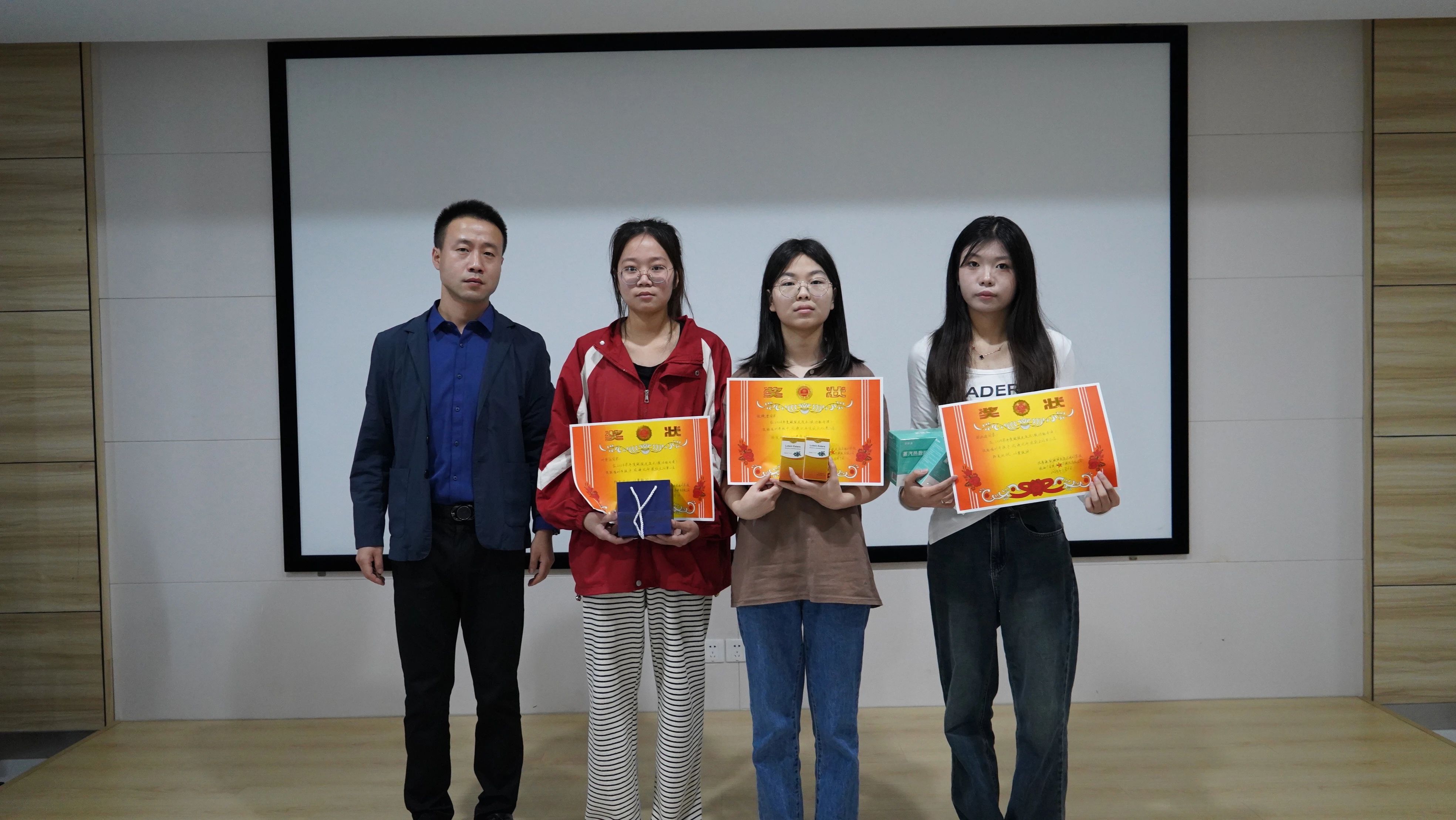 emc易倍·(中国)体育官方网站-EMC SPORTS