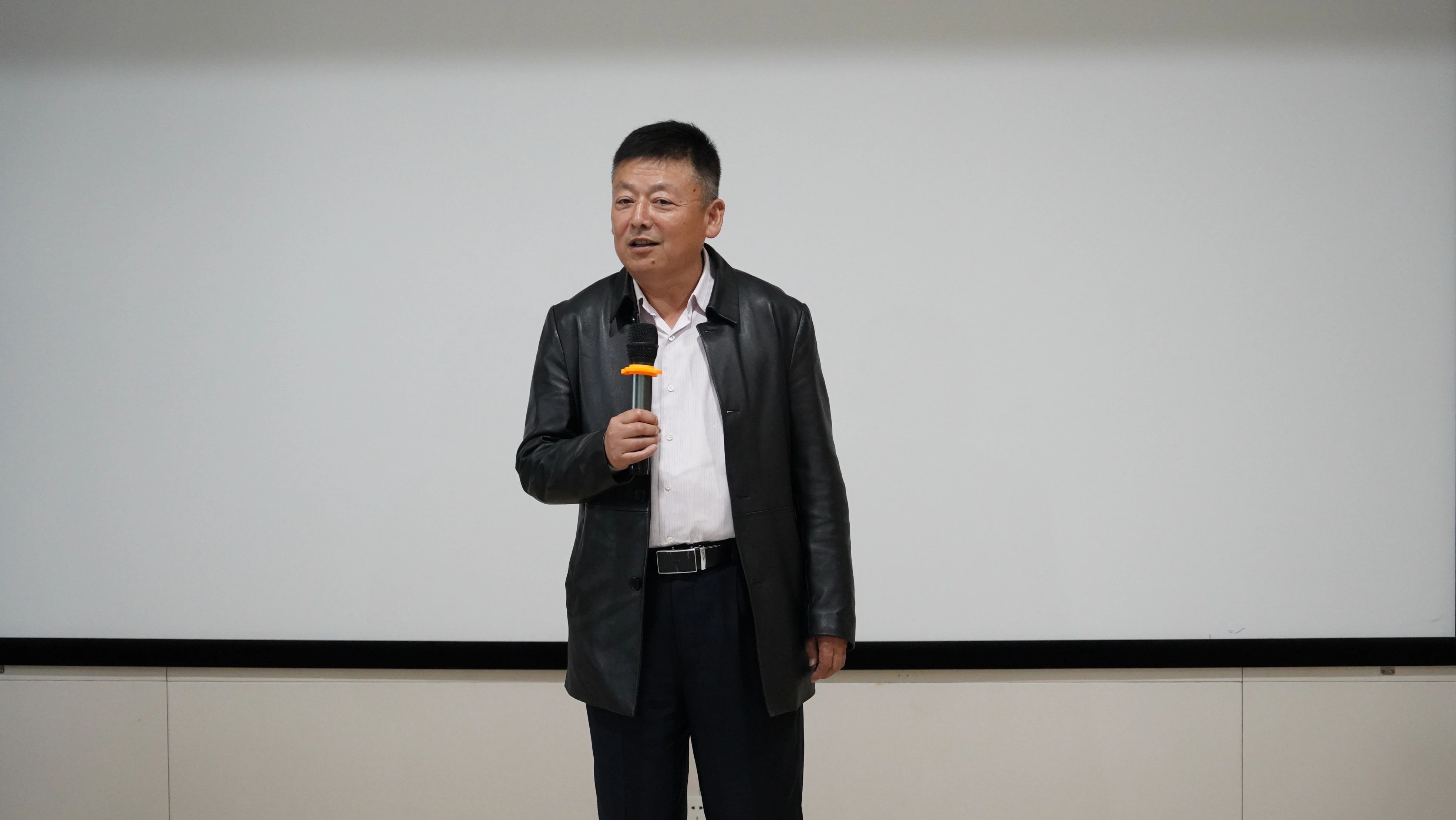 emc易倍·(中国)体育官方网站-EMC SPORTS